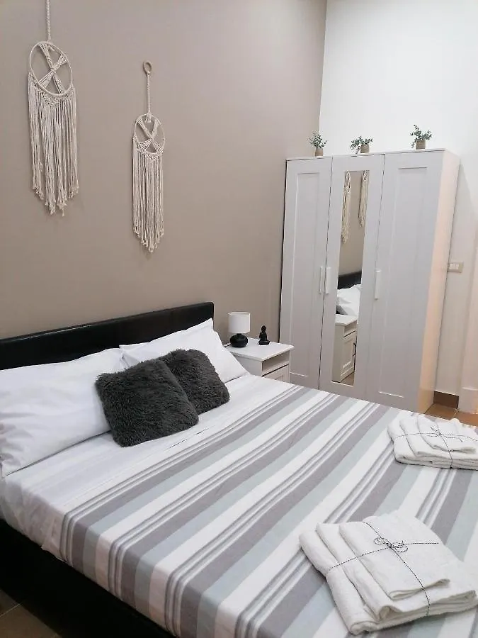 Apartament A Piscaria Katania Włochy